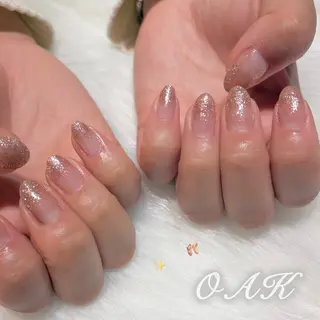 ネイル MEI 🍑 nail OAKのネイルデザイン