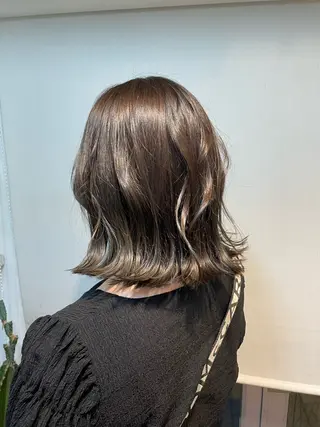 カラー 大山 怜菜のヘアスタイル