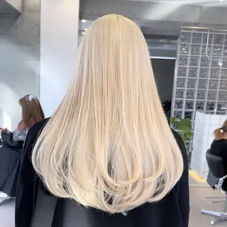 ロング 渋谷ブリーチカラー✨ sara💛のヘアスタイル