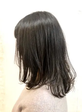 セミロング ボブ/縮毛/レイヤー モトナリのヘアスタイル