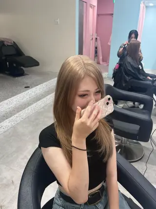 カラー ミルクティー・透明感 🏹REN🏹のヘアスタイル