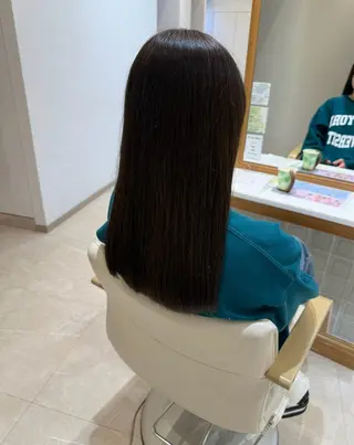 セミロング 大久保 琳冬のヘアスタイル