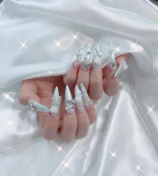 ネイル Huyn Nail Studioのネイルデザイン