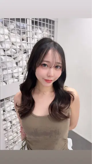 セミロング 西村 涼のヘアスタイル