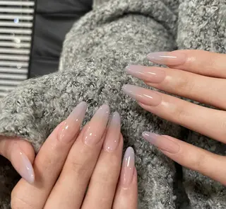 ネイル エリ🫧 nail池袋東口のネイルデザイン