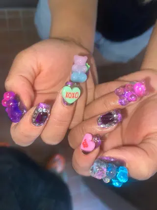 ネイル 個性派🌺推しネイル 💅💞hota🐇のネイルデザイン