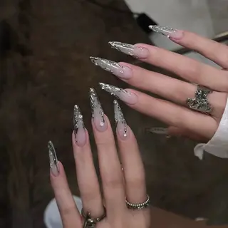 ネイル AURA NAIL 🌟鶴見店のネイルデザイン