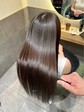 ロング カラー パーマ 色落ちまで盛れる 💟まなみのヘアスタイル