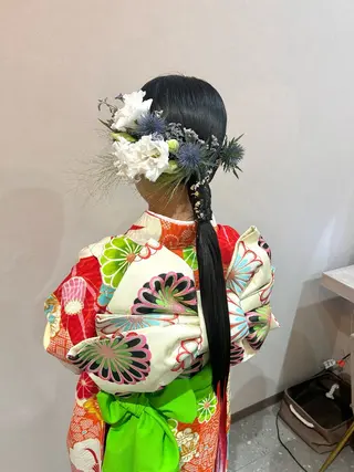 ロング Mila Hazukiのヘアスタイル
