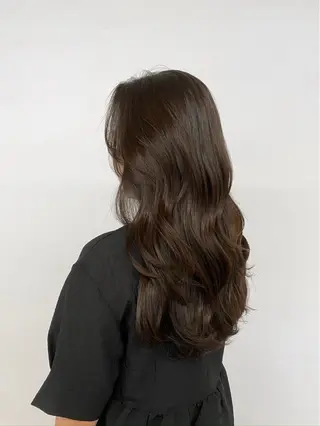 カラー 吉島 晴のヘアスタイル