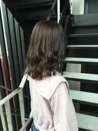 セミロング カラー 迷った時見てください 林 祥平のヘアスタイル