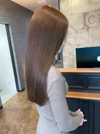 ロング JIEN MIUのヘアスタイル