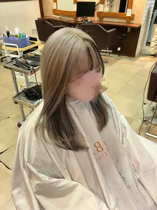 セミロング カラー カットが上手い 💇♂🌸サク🌸のヘアスタイル