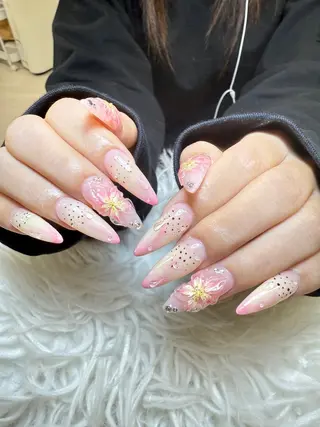 ネイル ANH ゴテゴテネイルのネイルデザイン