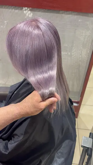 セミロング カラー 坂本 優輝のヘアスタイル