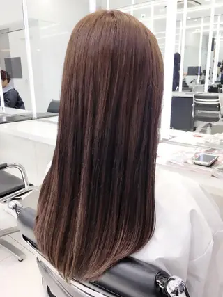 ロング パーマ 趙 英来のヘアスタイル