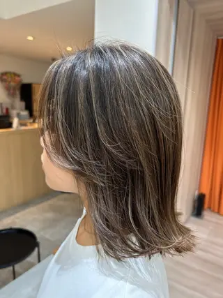 ミディアム 大原 英里香εïз゜のヘアスタイル