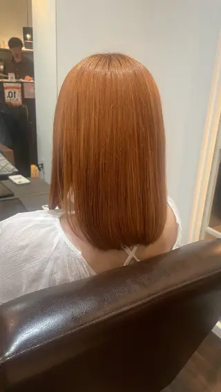カラー 杉山 梨里華のヘアスタイル