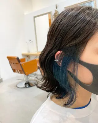 ミディアム カラー navile momoのヘアスタイル