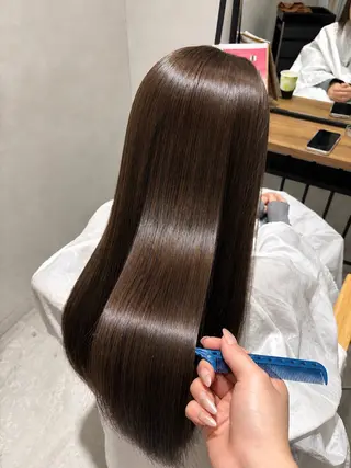 ロング 𝓝𝓞𝓐🌹✨️ ツヤ髪/髪質改善のヘアスタイル