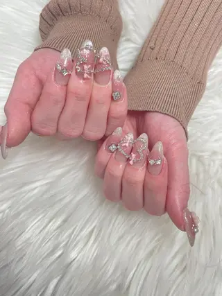 ネイル Mione_ Sonのネイルデザイン