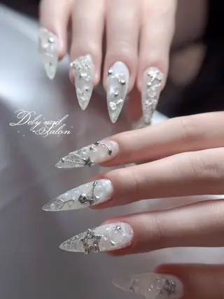 ロング Dely Nailのネイルデザイン