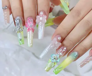 ネイル MARHCHU NAILのネイルデザイン