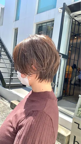 ショート カラー 佐藤史哉* 韓国レイヤー赤み除去のヘアスタイル