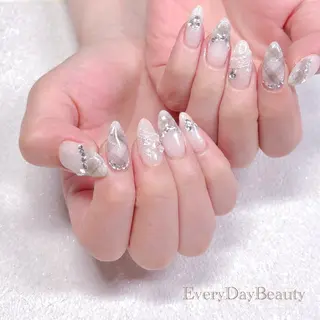 ネイル 松村 亜衣美のネイルデザイン