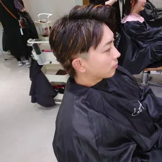 ショート ナカヤマ ヒロトのヘアスタイル