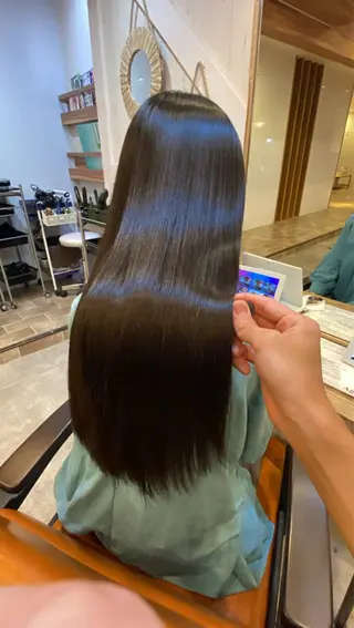 ロング 40代以降の 縮毛矯正専門家のヘアスタイル
