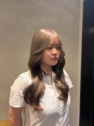 ロング カラー Canna kotoriのヘアスタイル