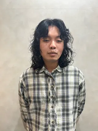 ミディアム 外国人風レイヤー パーマYukiのヘアスタイル