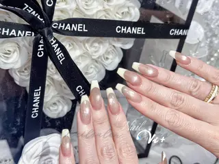 ネイル ✨Nailsalon Vi+✨のネイルデザイン