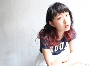 カラー 桑名 淳のヘアスタイル