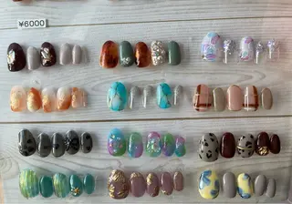 ミディアム hs nail salonのネイルデザイン
