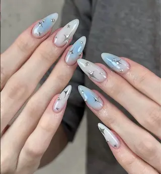 ネイル Lenie Nail Salonのネイルデザイン