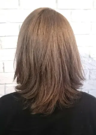 カラー パーマ セミロング 田坂 真弓のヘアスタイル