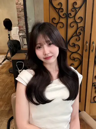 ロング カラー 瑞希 / GINZA assistantのヘアスタイル