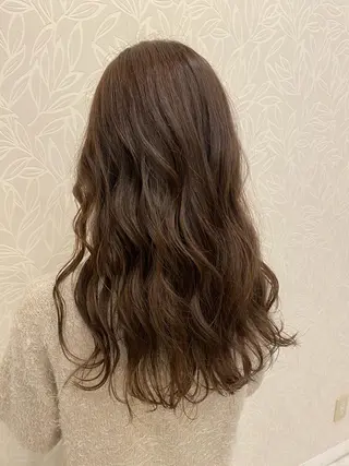 セミロング スパイキーショート パーマ　具志堅　太志のヘアスタイル