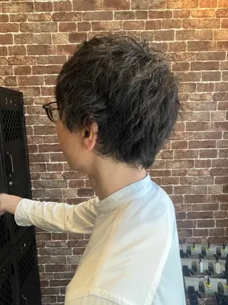 ショート カラー パーマ ヘアアレンジ メンズ キッズ ネイル マツエク・マツパ アイブロウ 久木原 ゆりのヘアスタイル