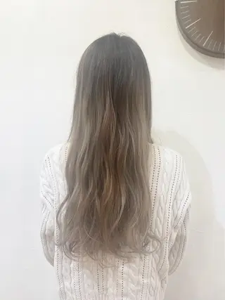 ロング 優子/ 似合わせカットカラーのヘアスタイル