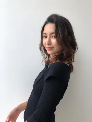 ミディアム パーマ 前髪の割れ癖を治す プロ✂️ヒロのヘアスタイル