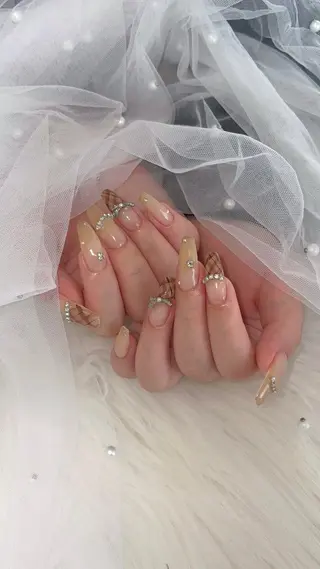 ネイル haku 🤍のネイルデザイン