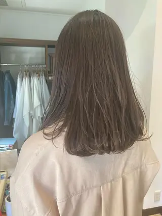 ミディアム 金子 歩実のヘアスタイル