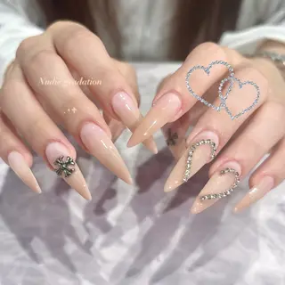 ネイル fein. rion🩷のネイルデザイン