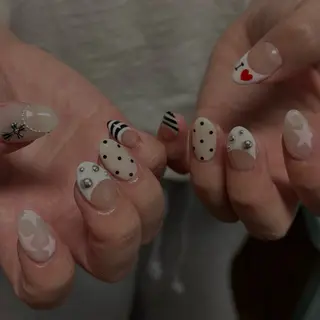 ネイル 爪塗屋 さんのネイルデザイン