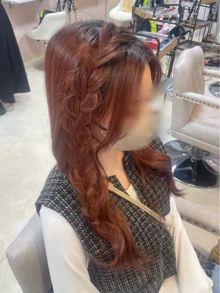 ロング ヘアアレンジ pupe もえのヘアスタイル