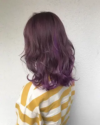 セミロング カラー インナーカラー/天神 ブリーチ/吉田のヘアスタイル