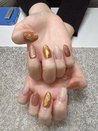 ネイル ガレンドウ 白澤 愛子のネイルデザイン
